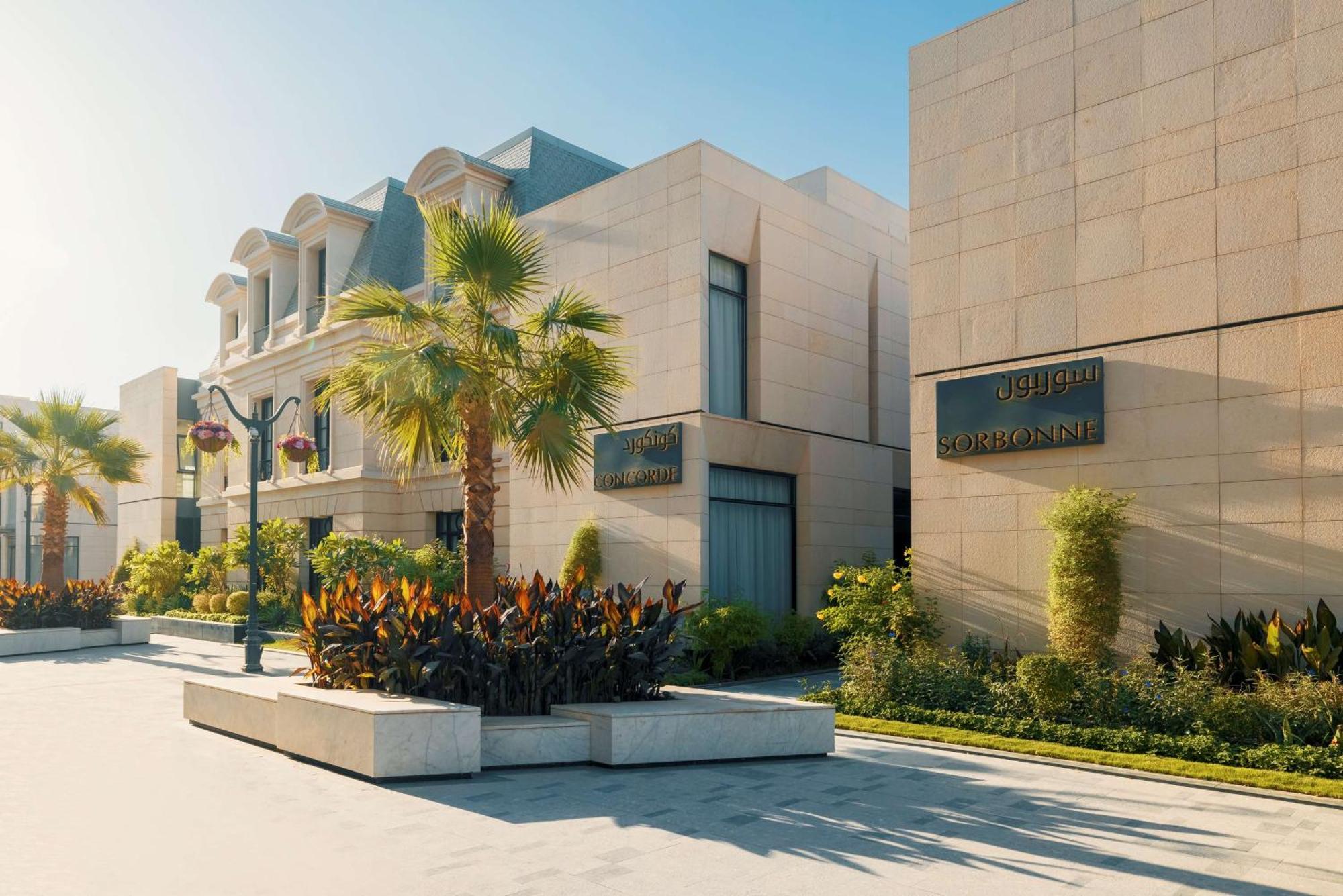 Mansard Riyadh, A Radisson Collection Hotel Riade Exterior foto The Village Outlet