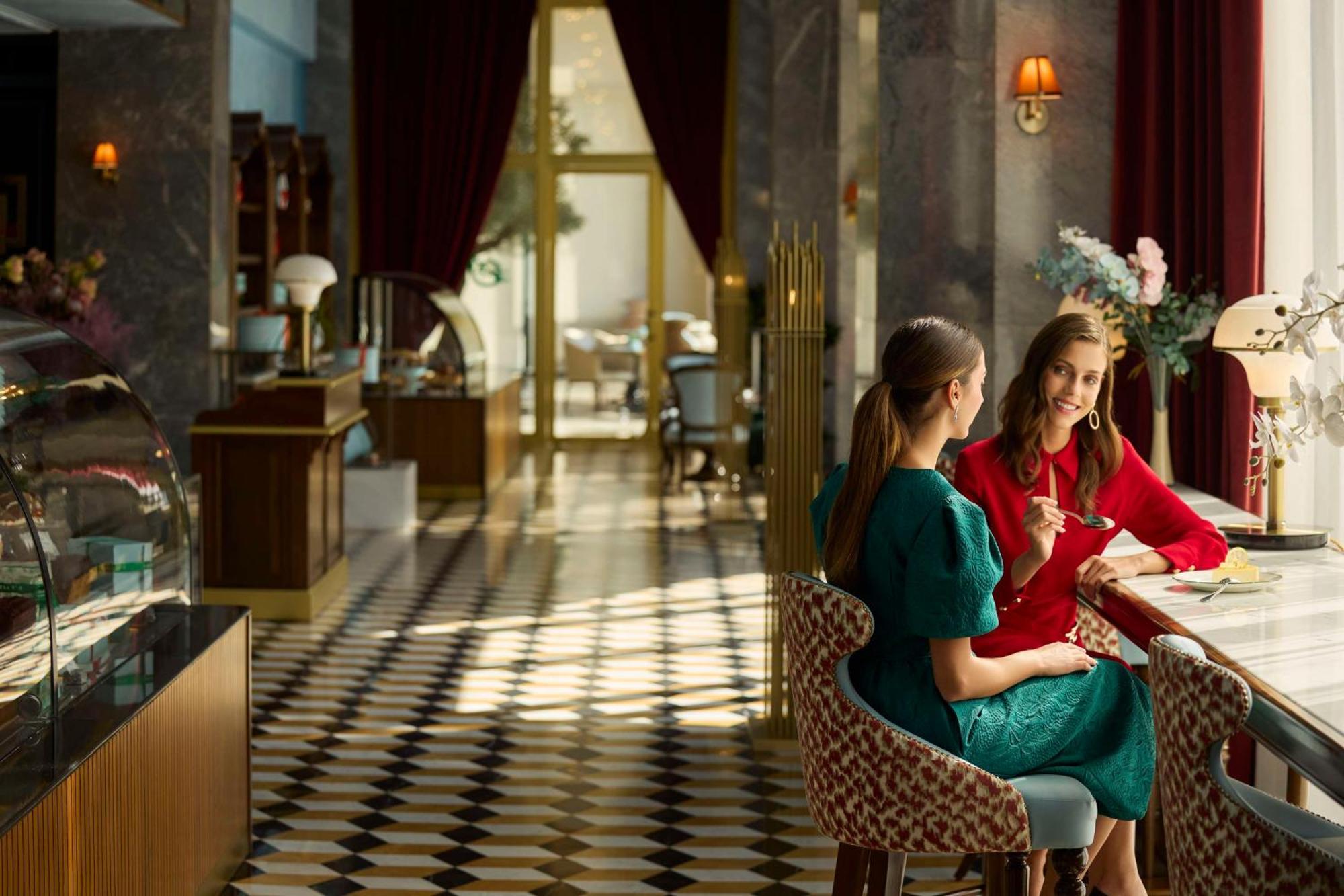 Mansard Riyadh, A Radisson Collection Hotel Riade Exterior foto The Café