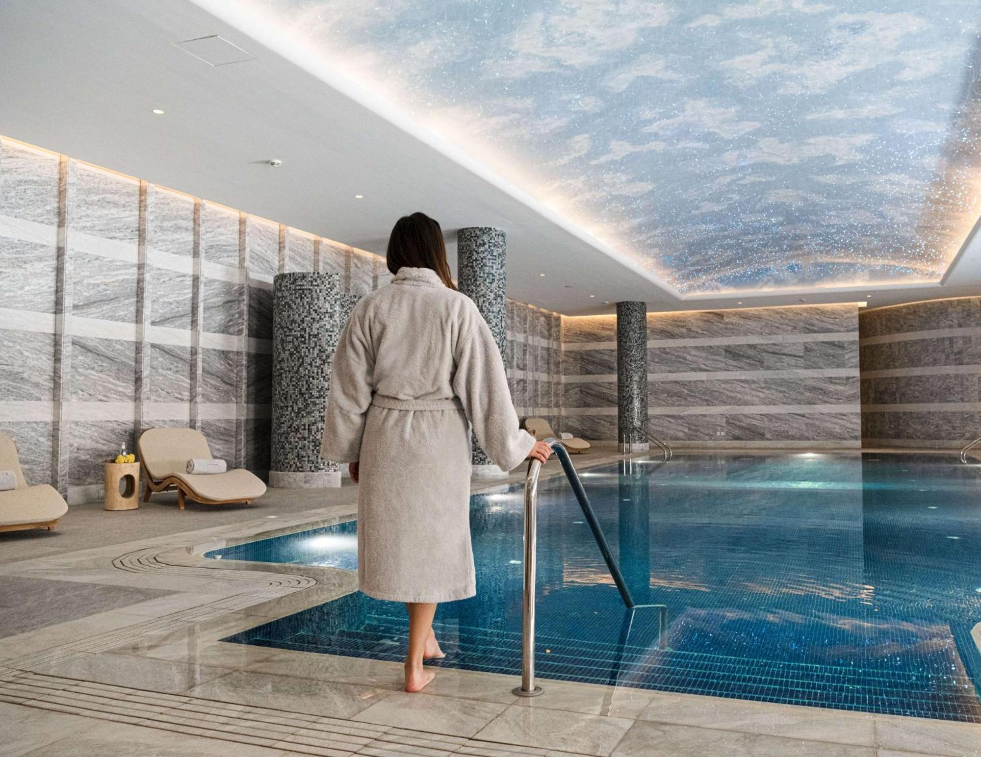 Mansard Riyadh, A Radisson Collection Hotel Riade Exterior foto The Spa at The Dorchester